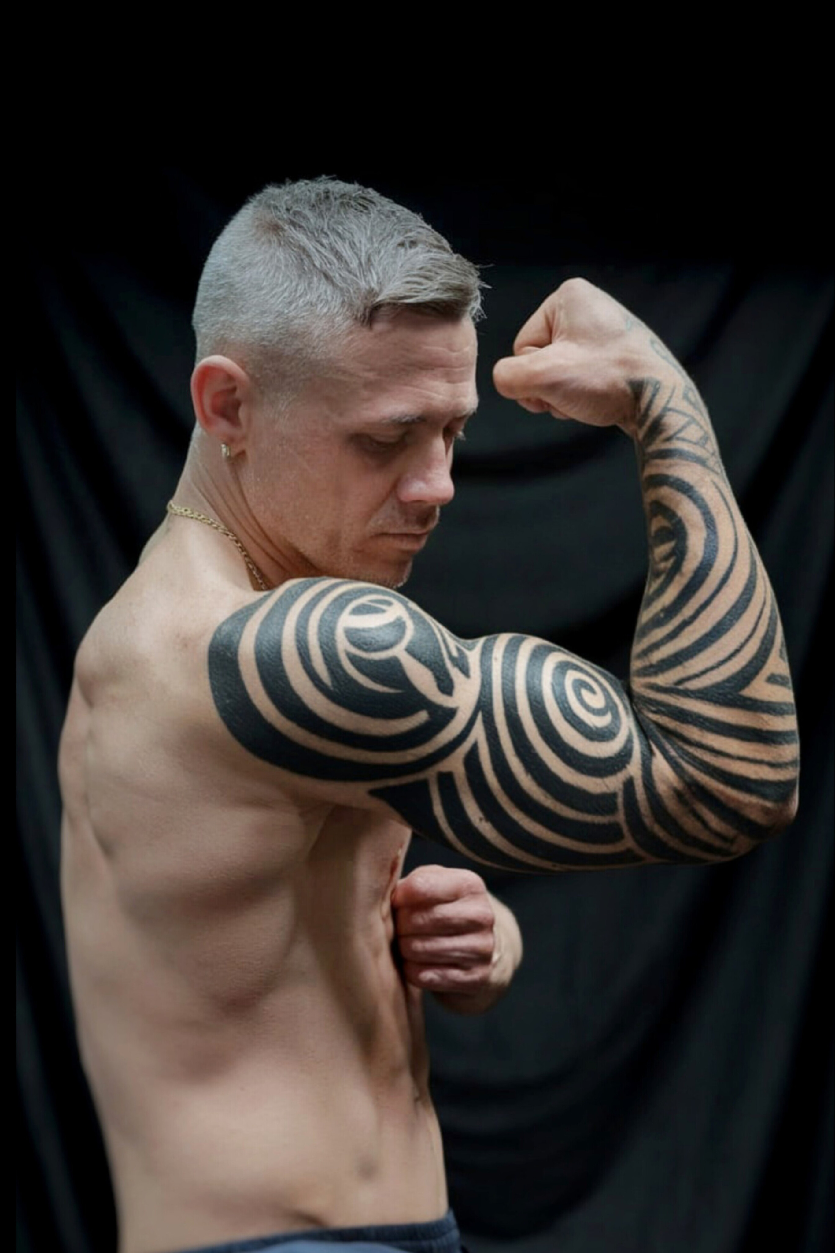 Escoge a un tatuador que