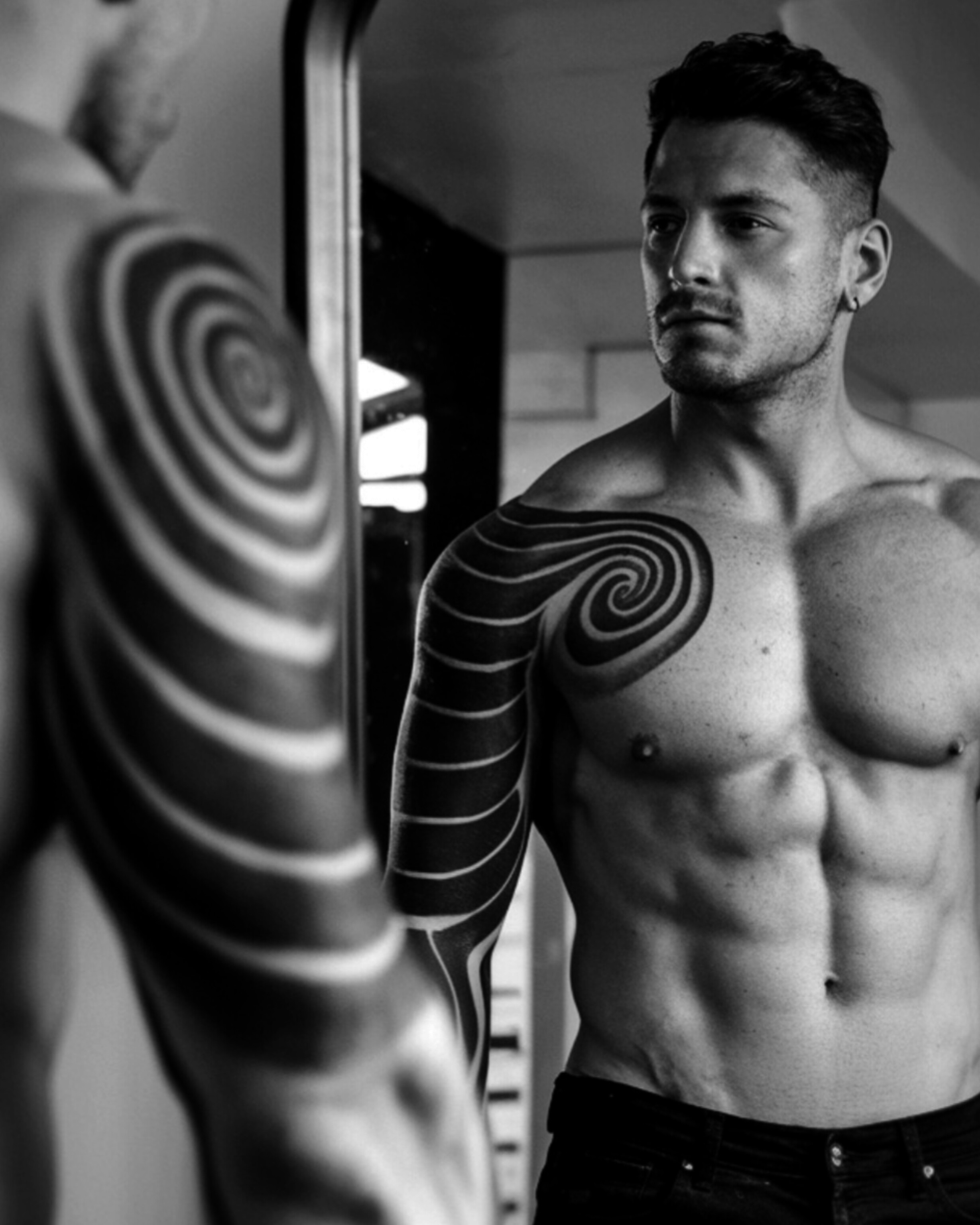 Escoge a un tatuador que